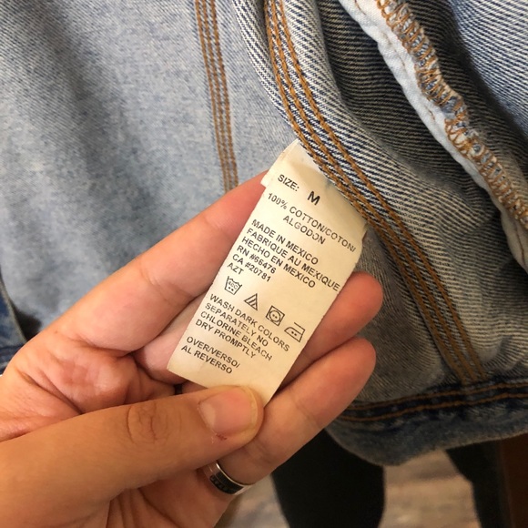 Vintage Tommy Hilfiger Jean/Denim Jacket - Picture 4 of 5